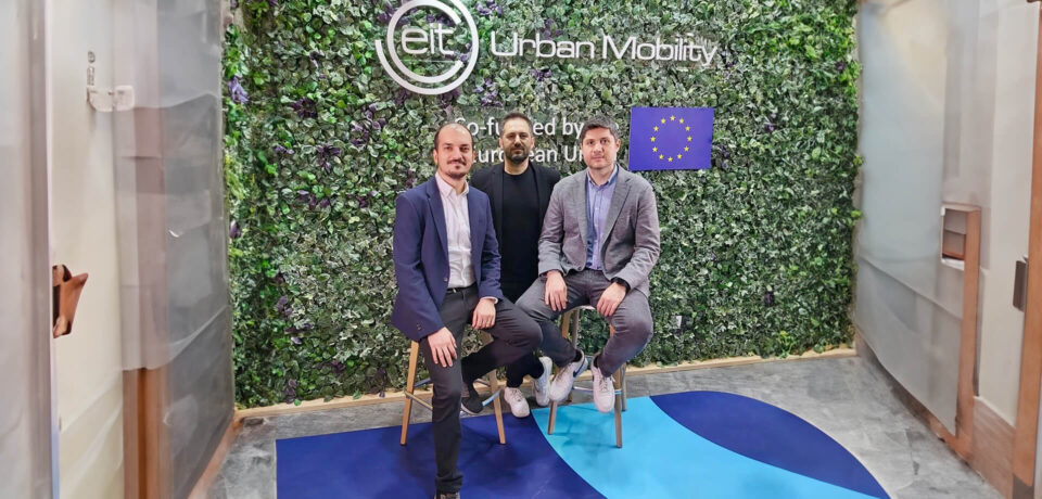 mobiqu-kuruculari-tomorrowmobility-ve-slush2022e-katildi